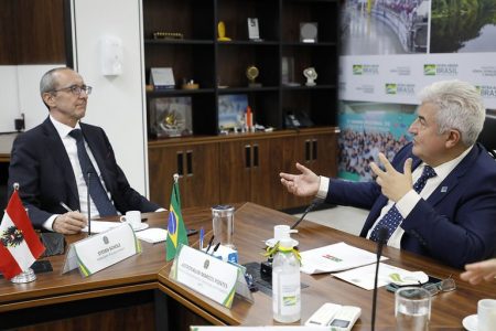 Brasil assina acordo em Cooperação Científica e Tecnológica com a Áustria
