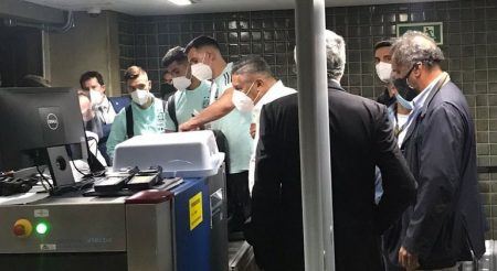 Atuação de embaixador argentino evitou que jogadores saíssem presos da Arena
