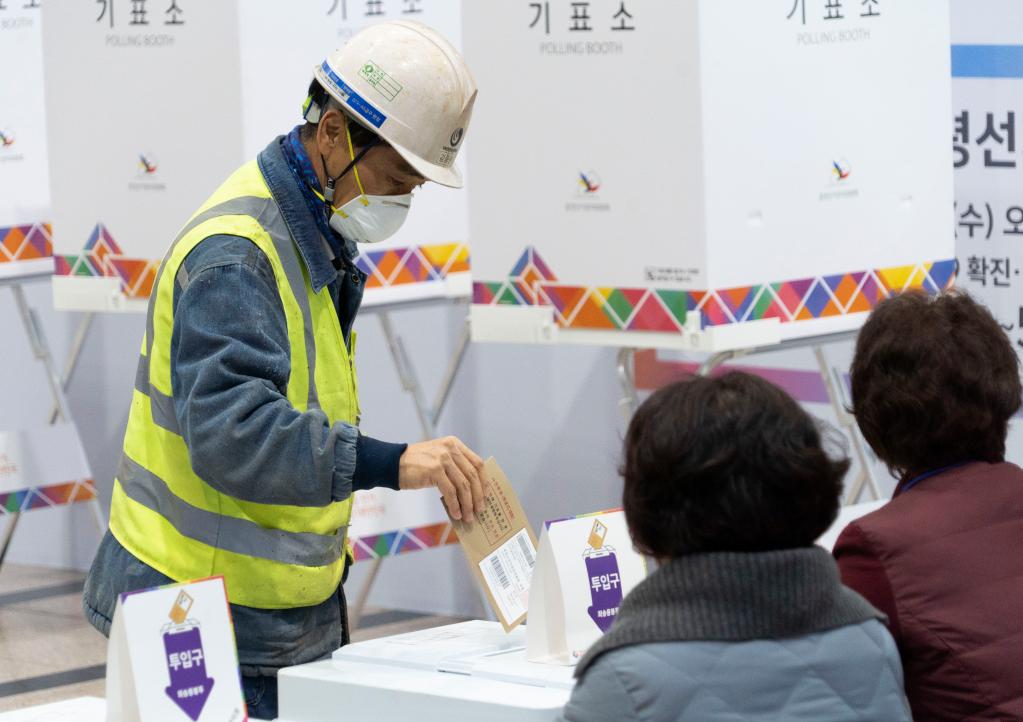 Começa votação antecipada para eleição presidencial da Coreia do Sul