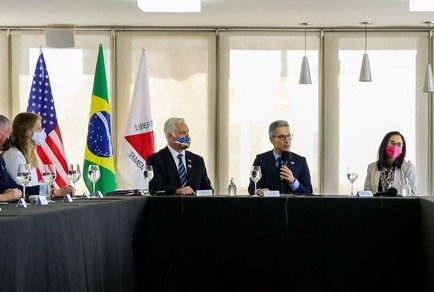 Minas Gerais firma acordo de cooperação com Embaixada dos EUA no Brasil