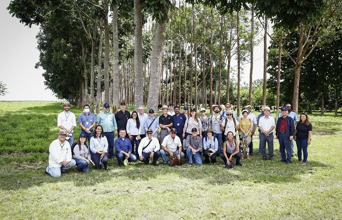 Onze missões diplomáticas visitam Mato Grosso para conhecer sistemas produtivos sustentáveis