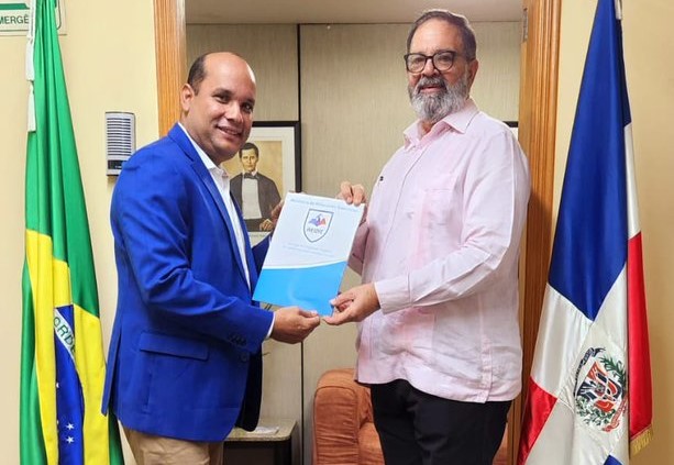 Bolívar Medina é o novo vice-cônsul da República Dominicana em São Paulo