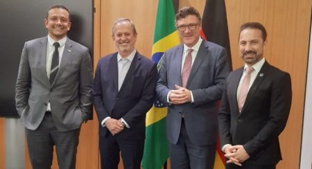 Delegação do MCTI visita Alemanha e discute novas parcerias