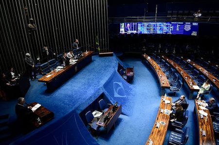 Senado faz esforço concentrado esta semana para aprovação de novos embaixadores do Brasil