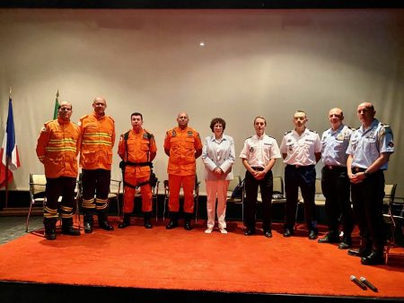 Corpo de Bombeiros de Paris ministram curso a bombeiros do Distrito Federal