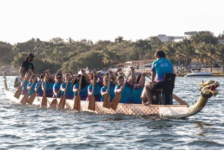 Festival Internacional de Dragon Boat de Mulheres Sobreviventes do Câncer de Mama é realizado em Brasília