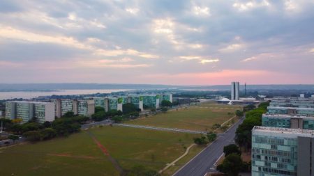 Recriação do Ministério da Indústria e Comércio Exterior é imprescindível, avalia CNI