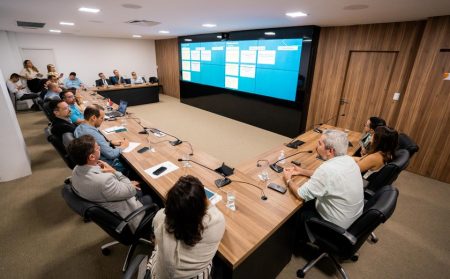 Governador de Alagoas viaja ao Uruguai para fortalecimento da estratégia digital