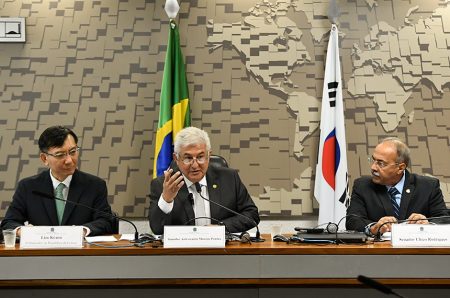 Grupo parlamentar Brasil-República da Coreia é instalado no Senado, com presença do embaixador coreano