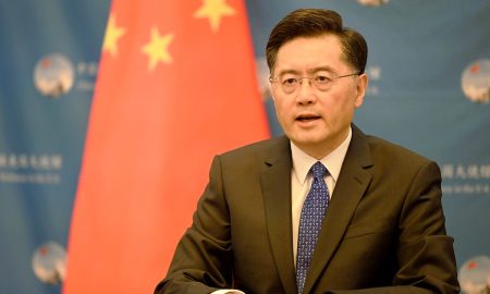 Modernização chinesa impulsiona paz e justiça mundial, diz chanceler chinês