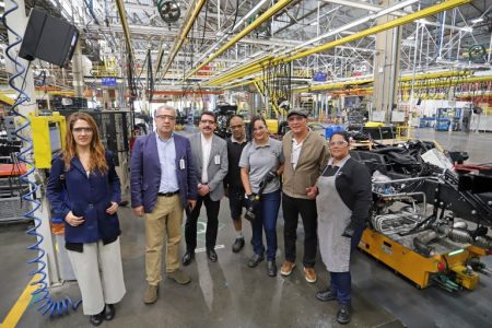 Embaixador chileno visita Sindicato dos Metalúrgicos do ABC