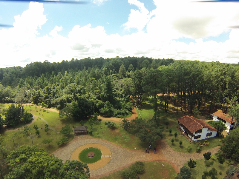 Embaixadores fotografam no Jardim Botânico de Brasília