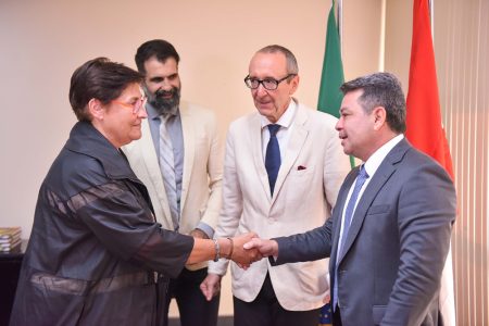 Governo do AM recebe delegação da Áustria e destaca cultura e projetos ambientais