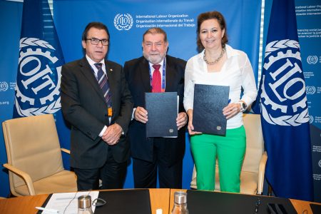 Brasil e OIT assinam novo acordo para promover o trabalho decente e a justiça social