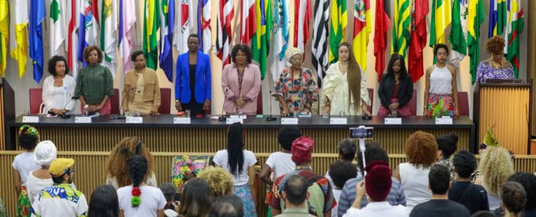 Embaixadora de Barbados no Brasil participa do encontro “Mulheres Negras nos Espaços de Poder”