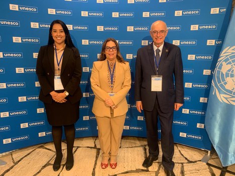 CAPES participa de evento da UNESCO na França