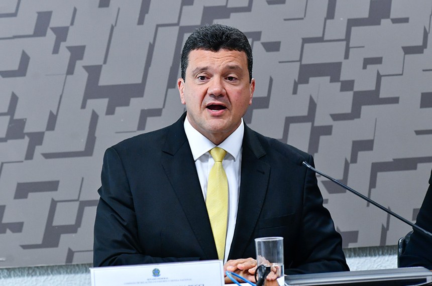 Aprovado nome de Adriano Pucci para embaixada no Barein