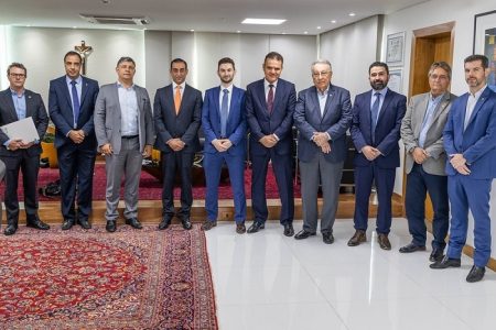 Presidente da CNA e embaixador da Jordânia se reúnem em Brasília