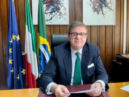 Mensagem de despedida do Embaixador da Itália no final da missão