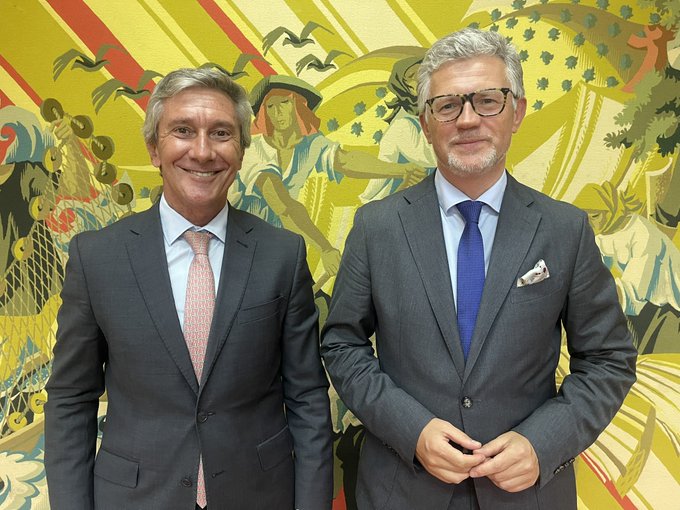 Embaixadores de Portugal e Ucrânia discutem relações bilaterais