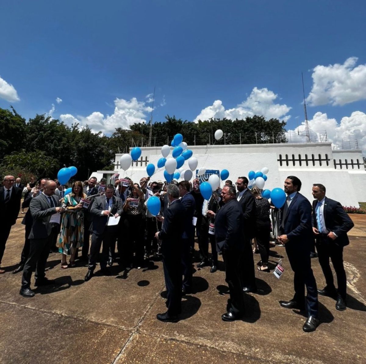 Embaixada de Israel no Brasil faz homenagem as vítimas da guerra
