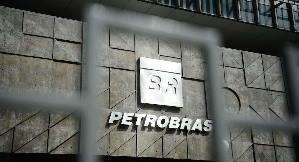Petrobras estuda buscar sócios na China para retomar produção de fertilizantes