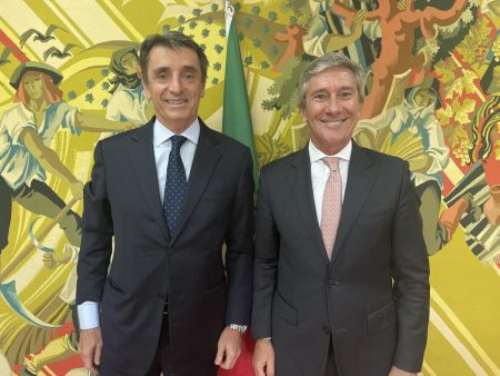 Embaixadores da Itália e Portugal se reúnem em Brasília