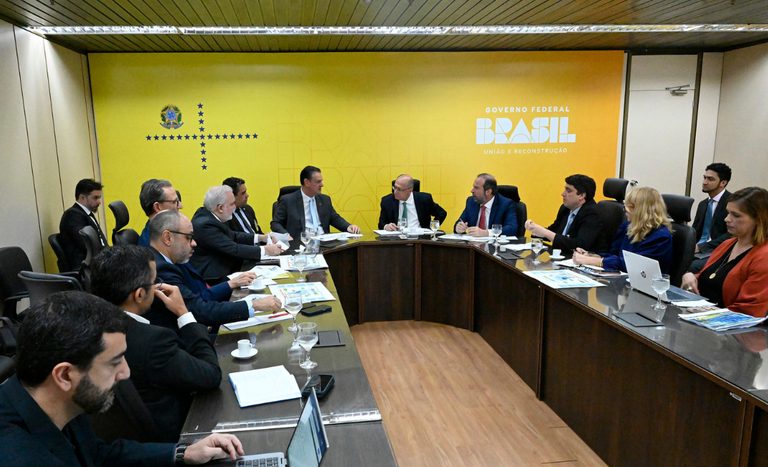 Governo anuncia aumento de gás natural no Brasil para 2024