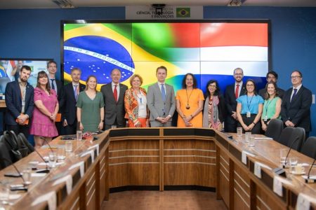 Brasil e Países Baixos assinam acordo para fortalecer cooperação em bioeconomia
