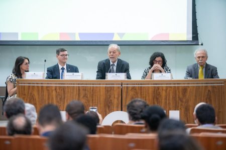 Dia da Ciência em Cuba é celebrado no MCTI