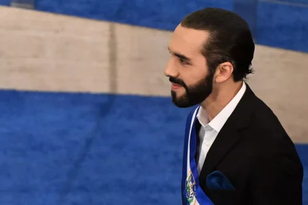 Entenda o que está em jogo nas eleições presidenciais de El Salvador que podem reeleger Nayib Bukele