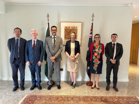 Embaixadora da Austrália deseja aprimorar relações com o Brasil
