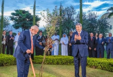 Embaixada da Palestina realiza jantar em honra ao Presidente Lula