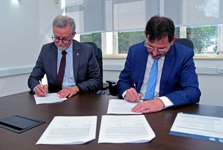 Universidade de Masaryk, da Tchéquia, firma parcerias com Unicamp
