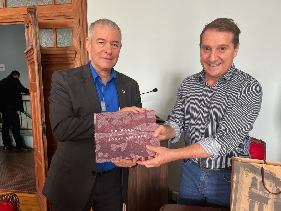 Embaixador de Israel realiza visita diplomática à Prefeitura de Erechim