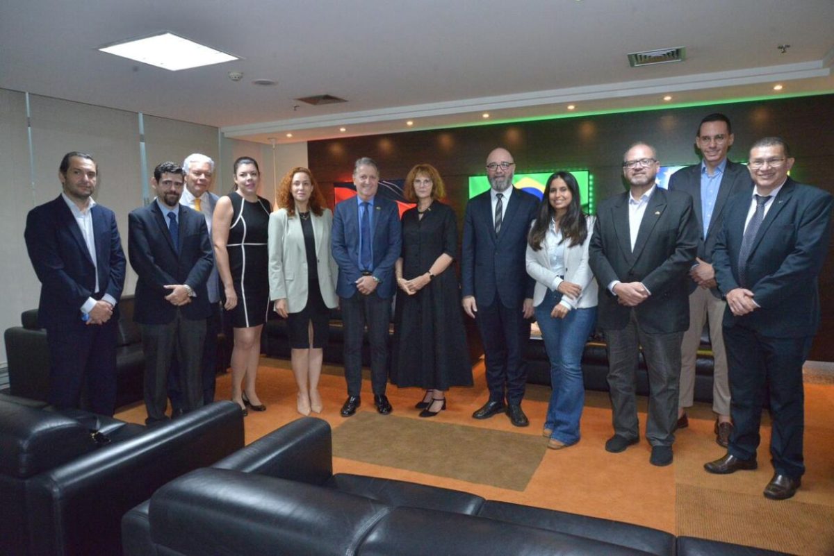 Embaixadora da Alemanha visita Goiás