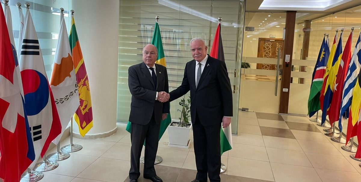Chanceler cumpre agenda intensa em Ramala