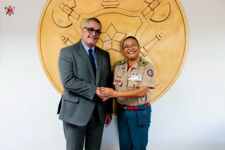 Reunião entre Comandante-Geral e Embaixador do Gabão: Laços Institucionais e Cooperação Internacional