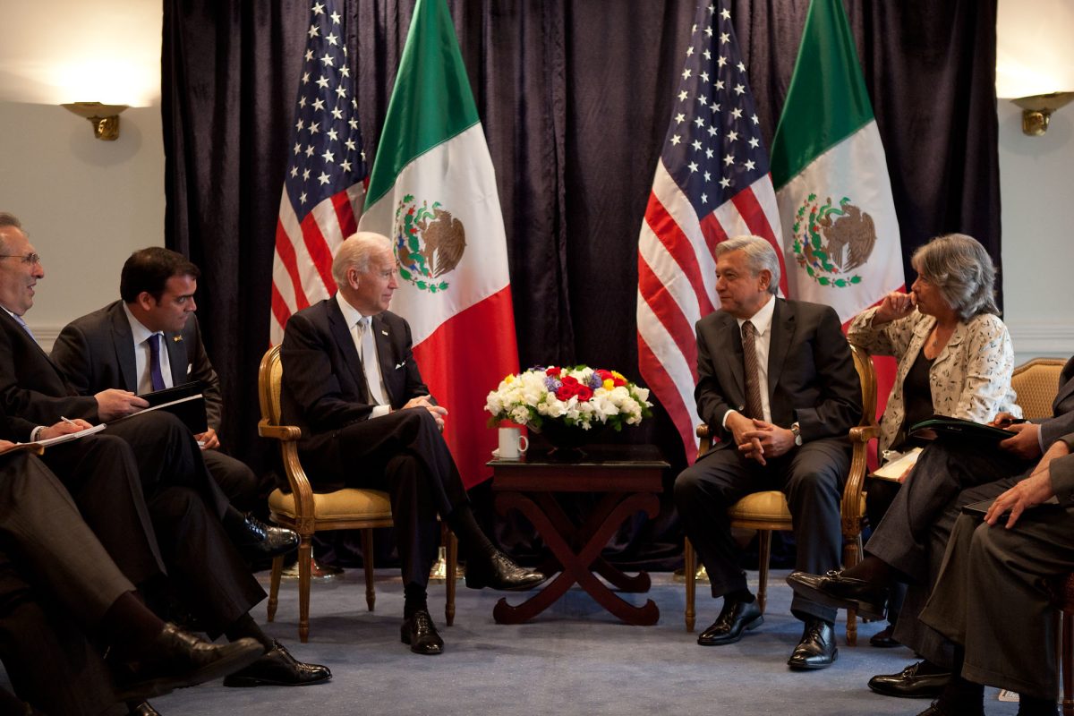 Estados Unidos e México comprometidos em fortalecer os laços diplomáticos