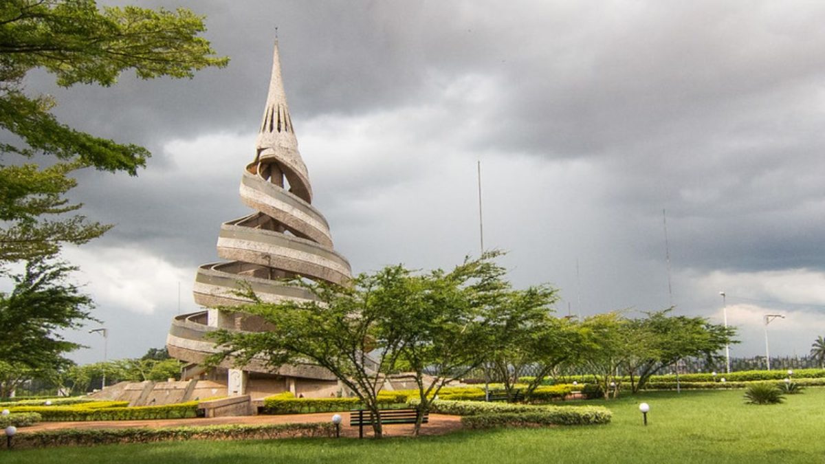 Cameroun: diversidade geográfica e cultural