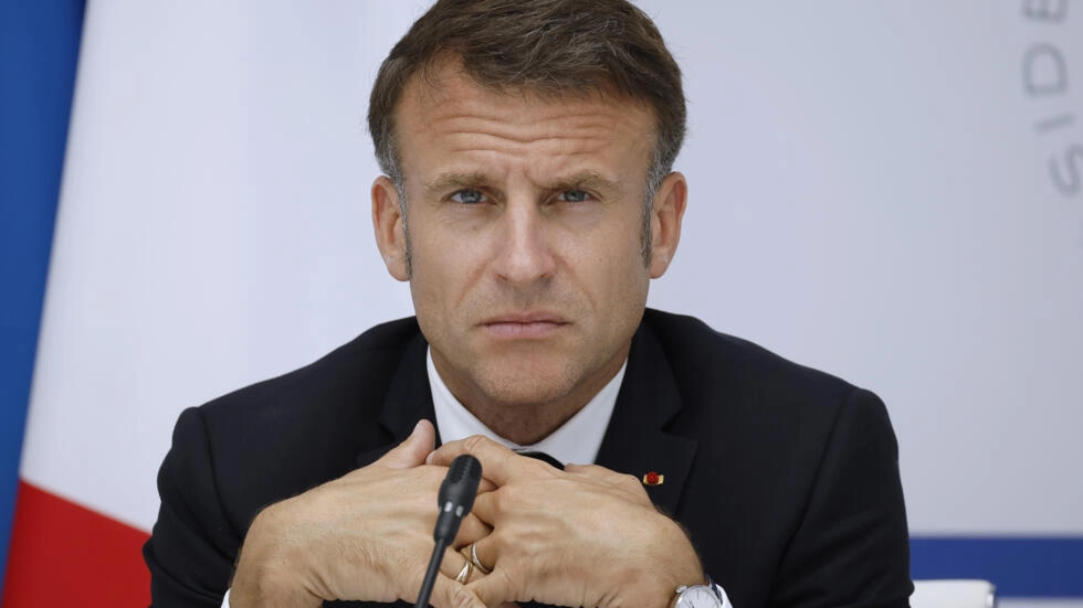 Macron viaja à Nova Caledônia para tentar apaziguar crise no território francês do Pacífico