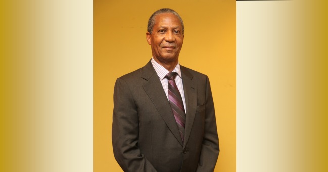 Compton Bourne recebe agrément para atuar como novo Embaixador da Guiana no Brasil