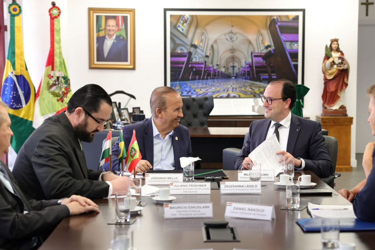 Governador de Santa Catarina recebe Embaixador da Hungria
