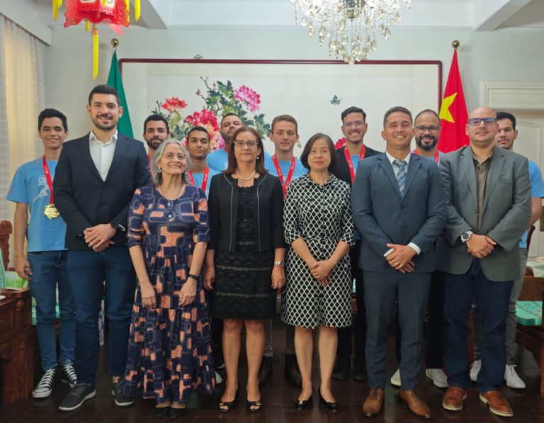 IFPB é recebido pelo Consulado-Geral da China em Recife