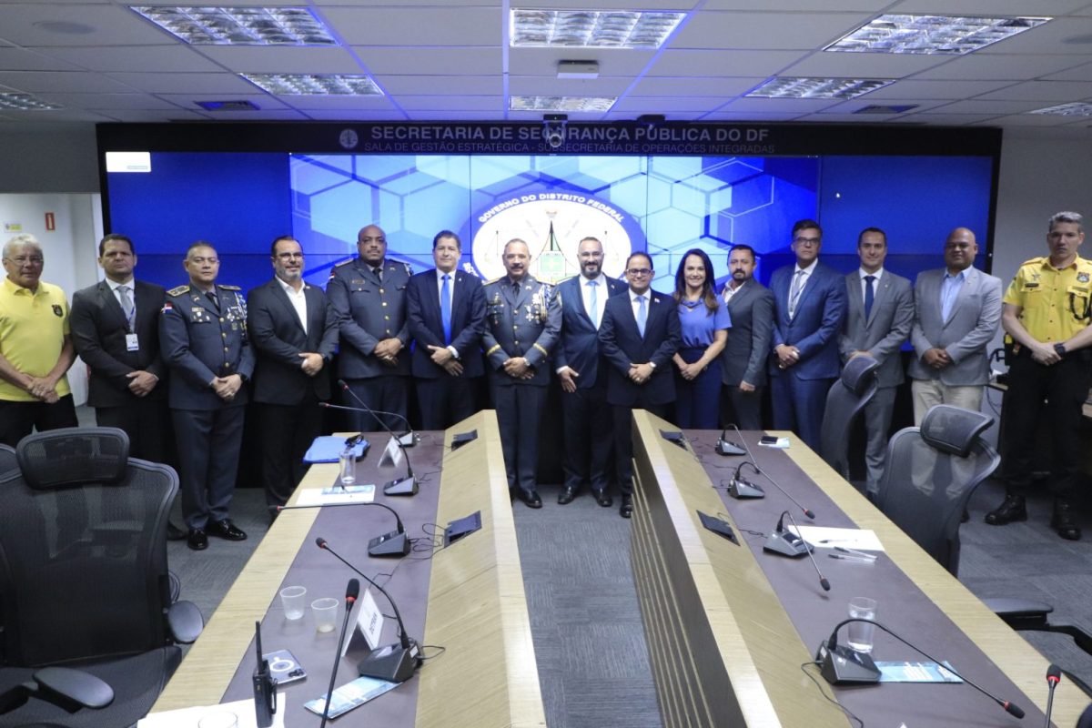 GDF recebe representantes da Polícia Nacional da República Dominicana