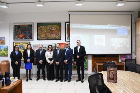 UFMT recebe Embaixador do Irã para abordar parcerias