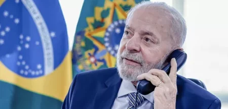 Lula recebe telefonema do Presidente da Finlândia, Alexander Stubb