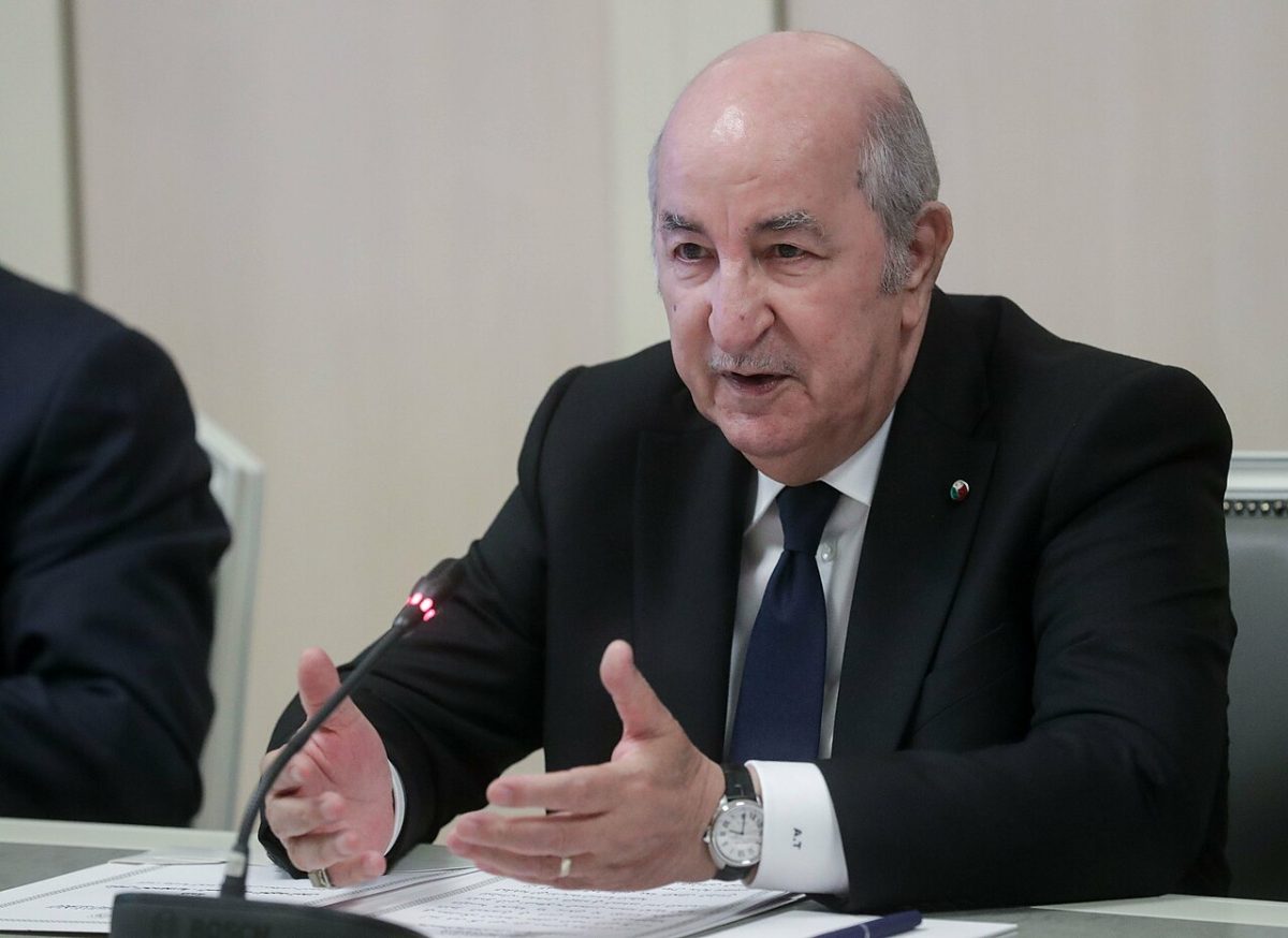 Abdelmadjid Tebboune, presidente da Argélia, é reeleito em pleito com alta taxa de abstenção