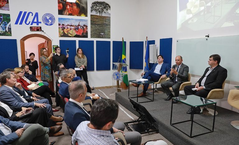 Estudos sobre Bioinsumos traz alternativa que pode gerar economia de US$ 5,1 bi anuais ao agro brasileiro