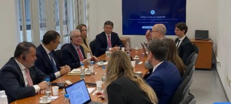 Ministério Público faz reunião de trabalho com representantes do Consulado do Reino Unido